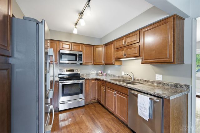 7694 Kennesaw Drive, West Chester, OH 45069
