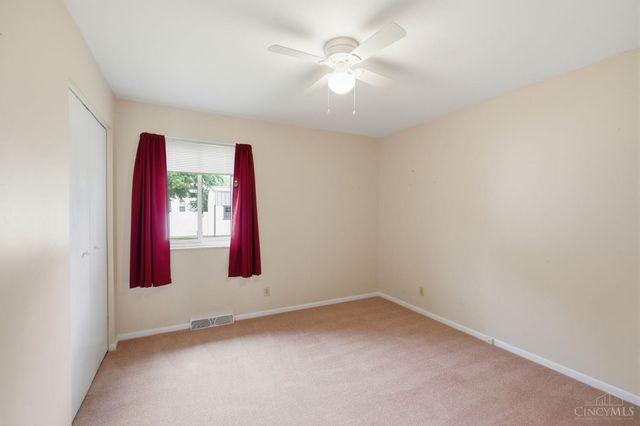 7694 Kennesaw Drive, West Chester, OH 45069