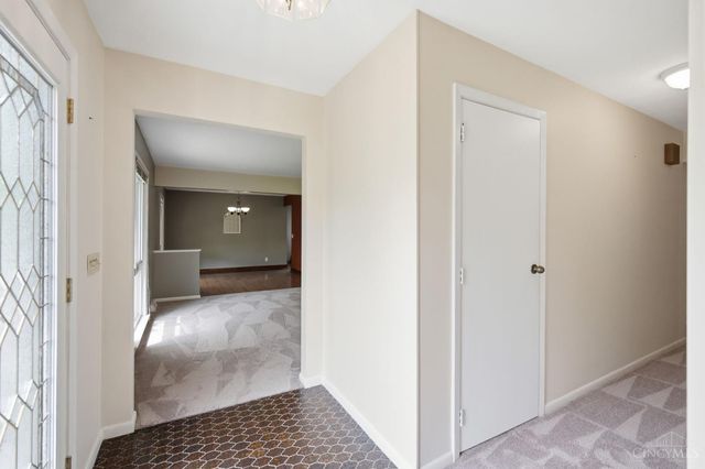 7694 Kennesaw Drive, West Chester, OH 45069