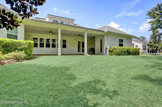 2660 FAIRWAY FARMS Court, Jacksonville, FL 32223