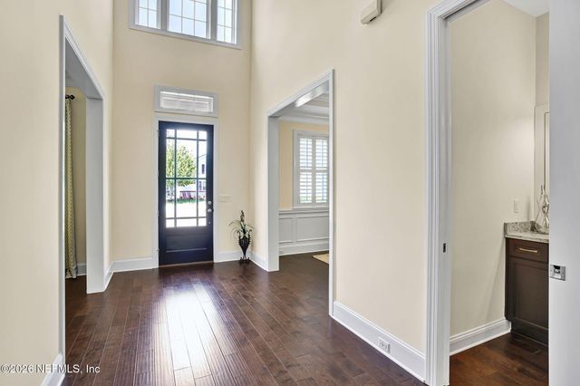 2660 FAIRWAY FARMS Court, Jacksonville, FL 32223