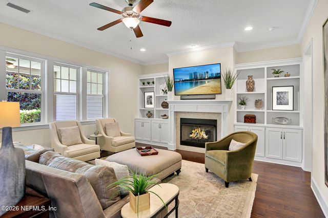 2660 FAIRWAY FARMS Court, Jacksonville, FL 32223