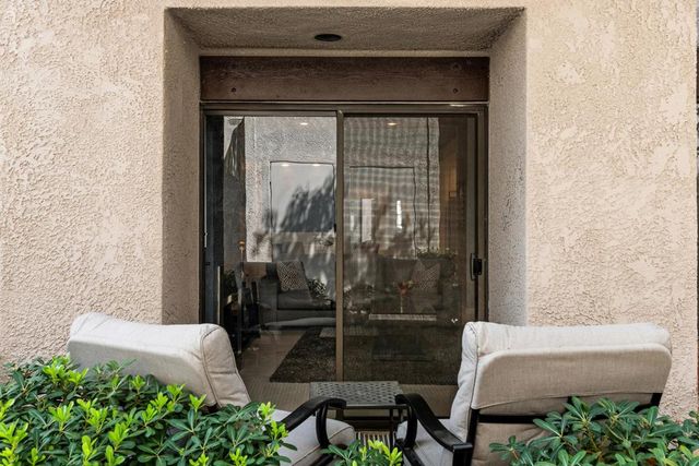2601 S Broadmoor 24, Palm Springs, CA 92264