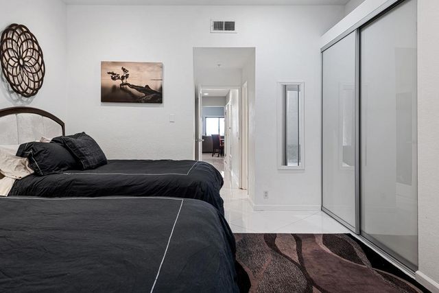 2601 S Broadmoor 24, Palm Springs, CA 92264