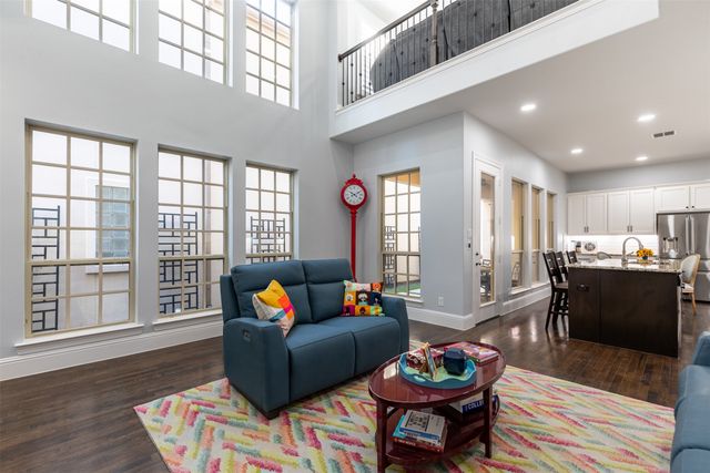 2209 Longwood Drive, Carrollton, TX 75010