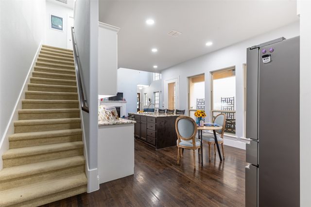 2209 Longwood Drive, Carrollton, TX 75010