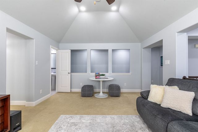 2209 Longwood Drive, Carrollton, TX 75010