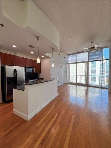 44 Peachtree Place NE 2030, Atlanta, GA 30309