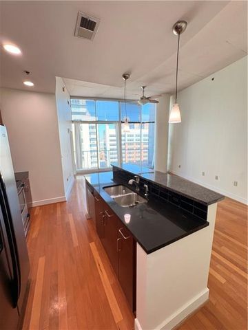 44 Peachtree Place NE 2030, Atlanta, GA 30309