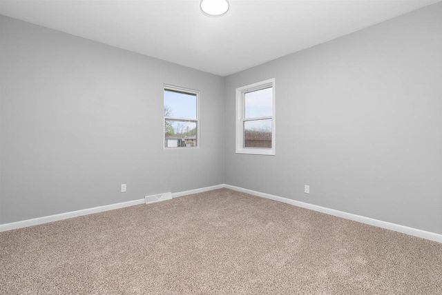 1027 Thomas Street, Janesville, WI 53545