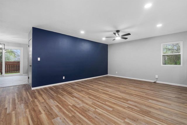 1027 Thomas Street, Janesville, WI 53545
