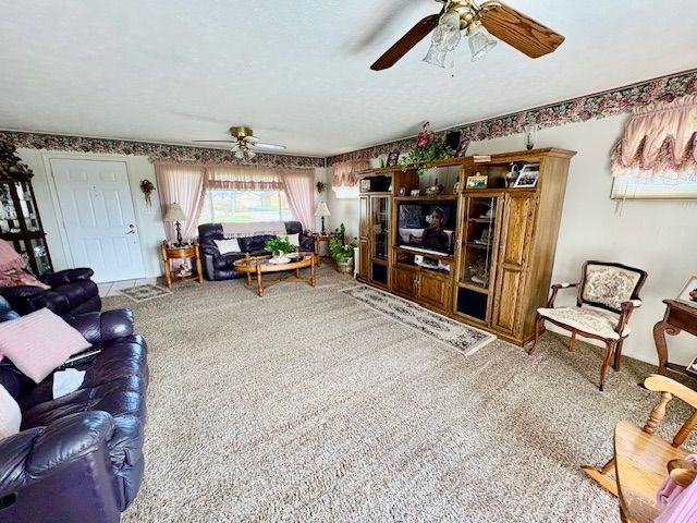 3079 Rocky Point Road, Springfield, OH 45502