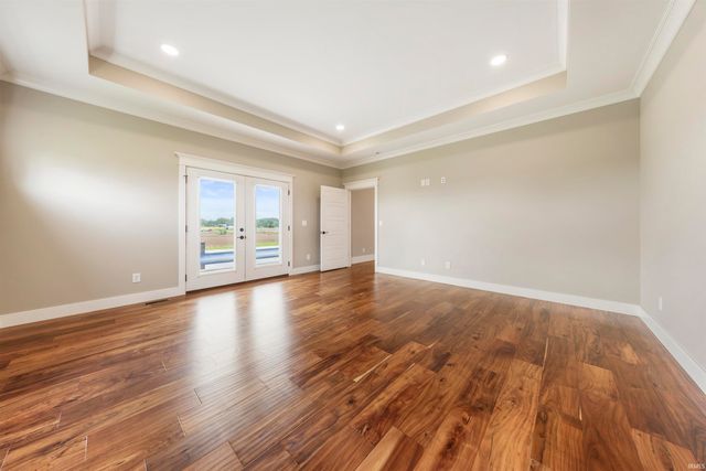 11499 W Nobles Chapel Road, Elberfeld, IN 47613