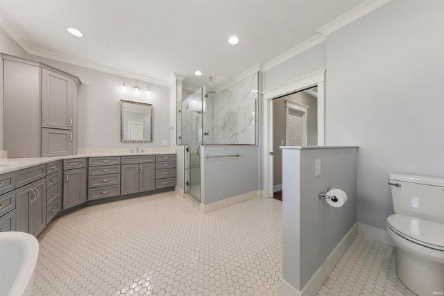 11499 W Nobles Chapel Road, Elberfeld, IN 47613