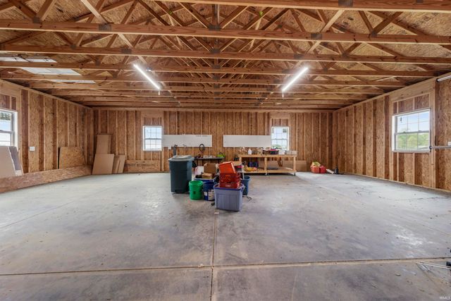 11499 W Nobles Chapel Road, Elberfeld, IN 47613