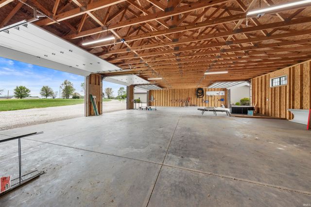 11499 W Nobles Chapel Road, Elberfeld, IN 47613