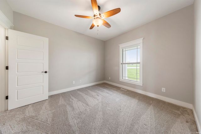 11499 W Nobles Chapel Road, Elberfeld, IN 47613