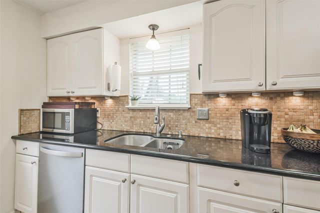 10502 Deval Drive, Cypress, TX 77429