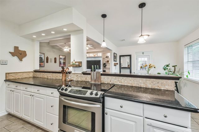10502 Deval Drive, Cypress, TX 77429