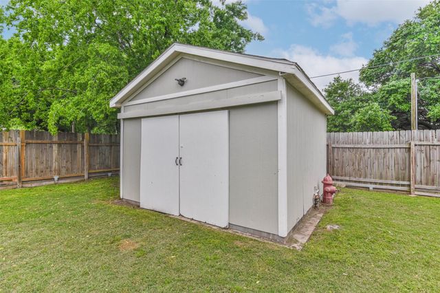 10502 Deval Drive, Cypress, TX 77429