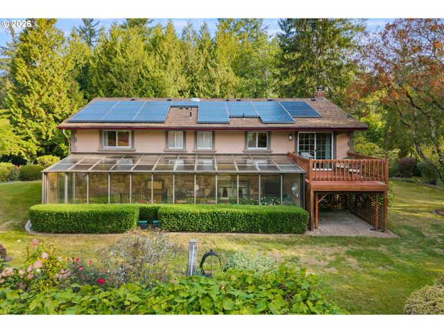 33512 Se HURLBURT Rd, Corbett, OR 97019