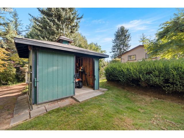 33512 Se HURLBURT Rd, Corbett, OR 97019