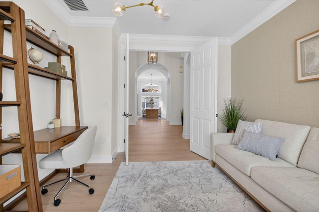 9722 Napoli Woods Lane, Delray Beach, FL 33446