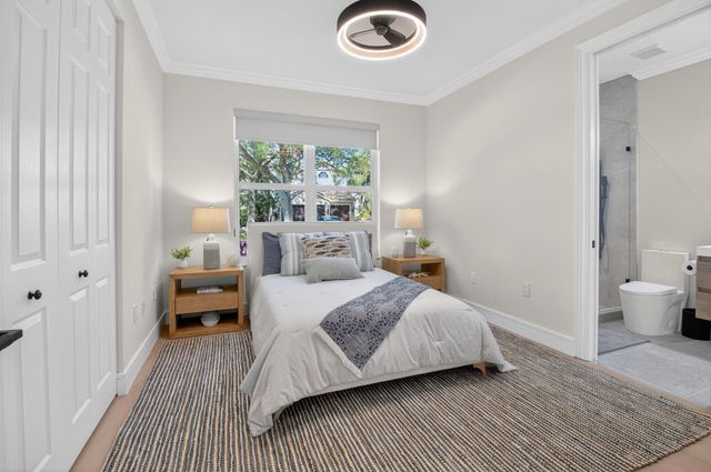 9722 Napoli Woods Lane, Delray Beach, FL 33446