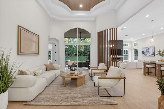 9722 Napoli Woods Lane, Delray Beach, FL 33446