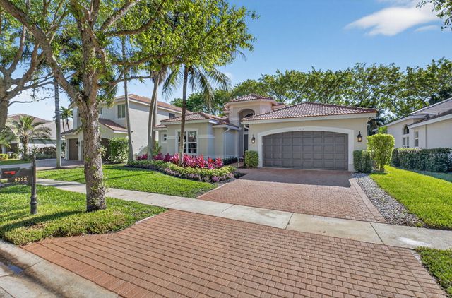 9722 Napoli Woods Lane, Delray Beach, FL 33446