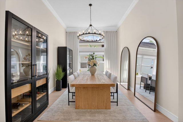 9722 Napoli Woods Lane, Delray Beach, FL 33446