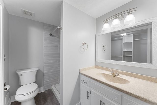 9791 Ives Lane N, Maple Grove, MN 55369