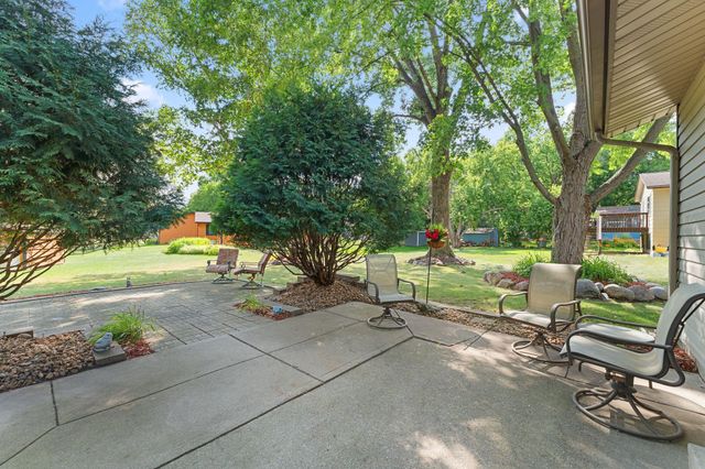 9791 Ives Lane N, Maple Grove, MN 55369
