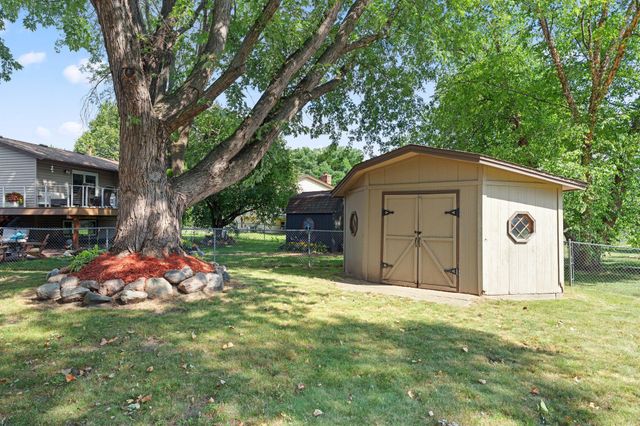 9791 Ives Lane N, Maple Grove, MN 55369
