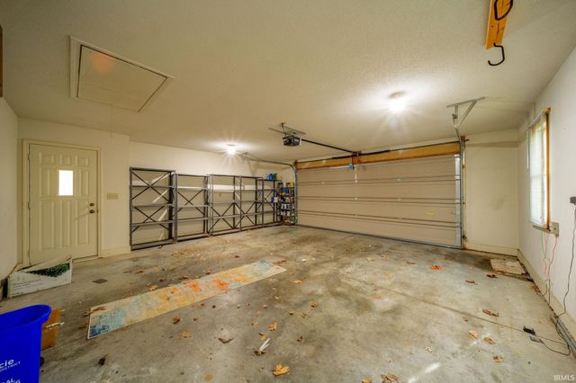 2409 N Moors Road, Muncie, IN 47304