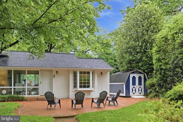 7517 AXTON ST, Springfield, VA 22151