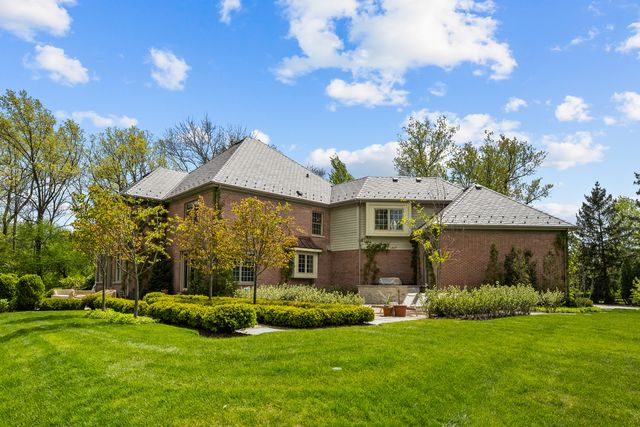 1230 Conway Road, Lake Forest, IL 60045