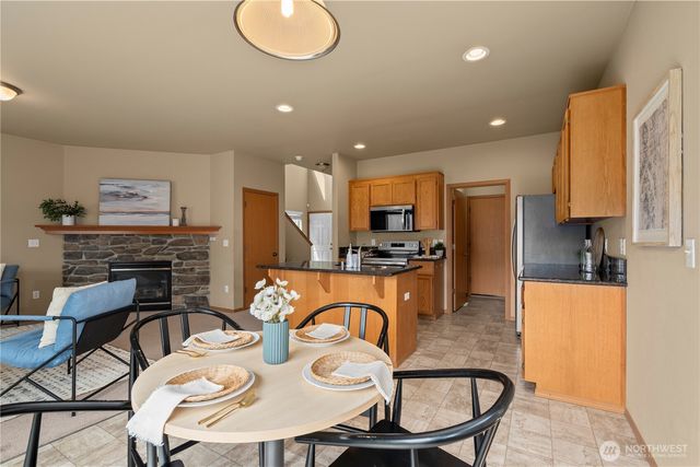 20409 98th Avenue Ct E, Graham, WA 98338