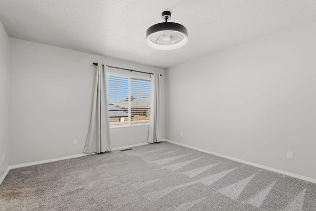 1405 Tigerwood Court NW, Albuquerque, NM 87120
