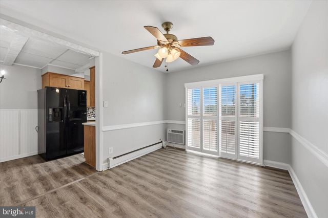 110 ACADEMY LN, Upper Darby, PA 19082