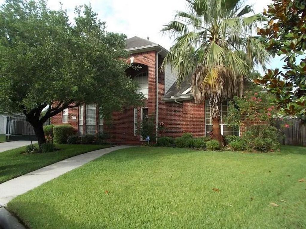 2730 Briarloch Lane, Houston, TX 77073
