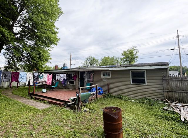 33 Plattekill Drive, Mount Marion, NY 12456