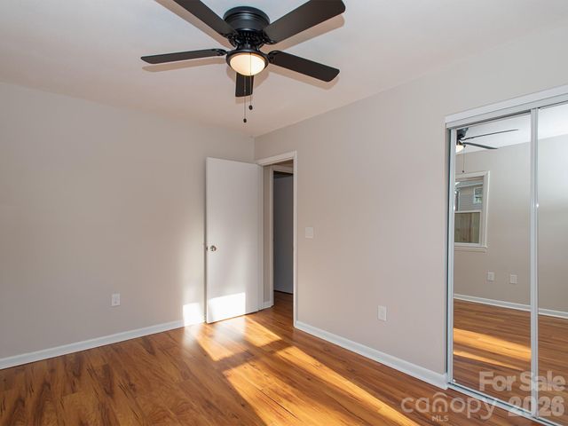 9 Lynwood Circle, Asheville, NC 28806