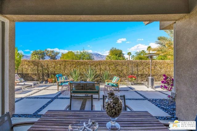 86 Cork Tree, Rancho Mirage, CA 92270