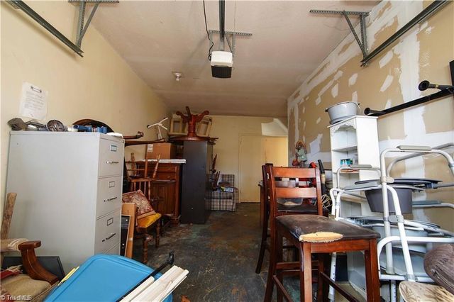 3365 New Walkertown Road, Winston-salem, NC 27105