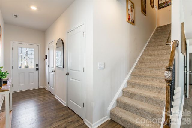 224 Final Stretch Lane, Clover, SC 29710