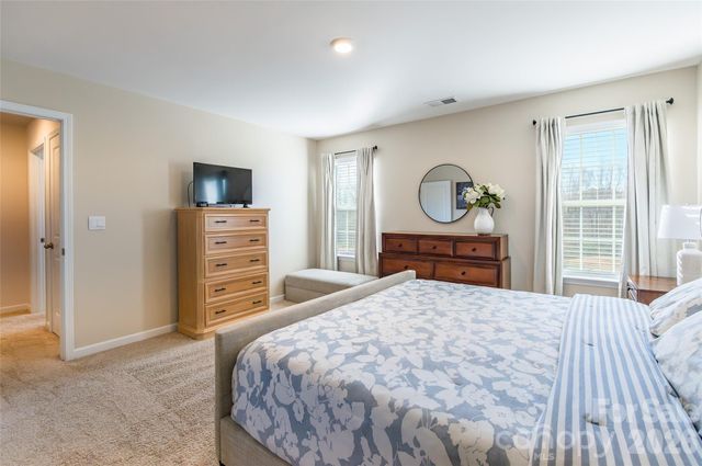 224 Final Stretch Lane, Clover, SC 29710