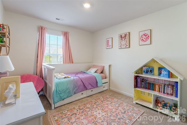 224 Final Stretch Lane, Clover, SC 29710