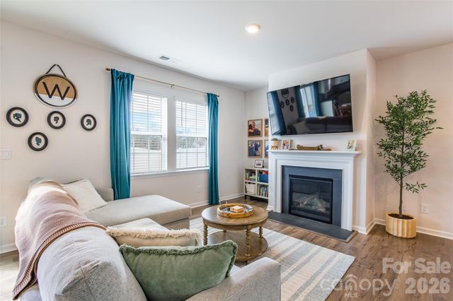 224 Final Stretch Lane, Clover, SC 29710