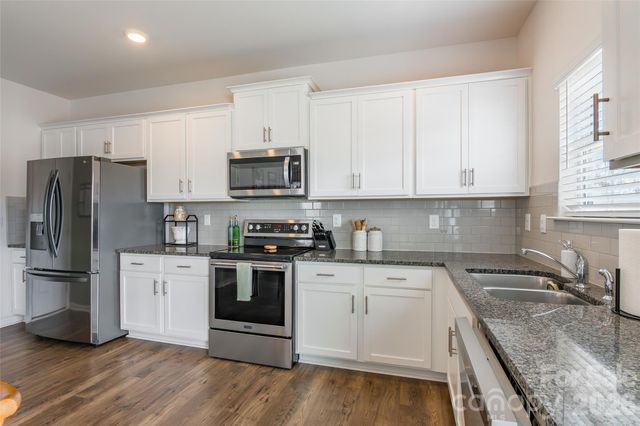 224 Final Stretch Lane, Clover, SC 29710